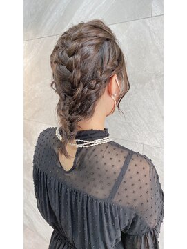 ドゥマン(Demain) 【結婚式　お呼ばれセット　編みおろしスタイル　ブライダル