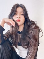 アイティーバイアルバム 下北沢店(IT by ALBUM)&nbsp;くびれヘア_斜めバンググレージュカラーシルキーベージュ_39209