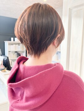 キャアリー(Caary) 福山人気caaryスッキリショートヘルシースタイル小顔斜めバング