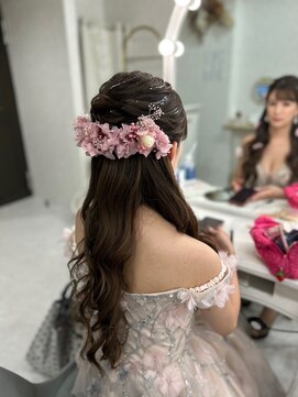 ラモ(RAMO) バースデー用ハーフアップ