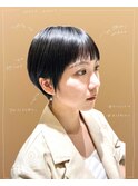 横顔もシルエットもお洒落感◎【マッシュショート】