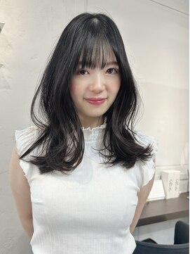 クラヴィア エクラート 梅田店(CLAVIA.ECLART) ミディアムヘア◇韓国/レイヤーカット/黒髪[梅田]