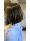 natural dark greige bob layer