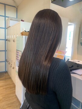 ナンバー エアロ 横浜(N° +aero) 髪質改善トリートメント/酸熱トリートメントでツヤ髪ツヤカラー