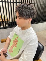 メンズ リコ(MEN'S RICO)&nbsp;ツイストスパイラルメンズパーマメッシュハイライト【大和】