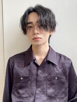 ユーフォリア 渋谷グランデ(Euphoria SHIBUYA GRANDE)&nbsp;ニュアンスパーマ　センターパート　ウェーブヘア　MOMO