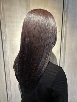 ロナロナ 髪質改善　大人ミディアムパープルカラー