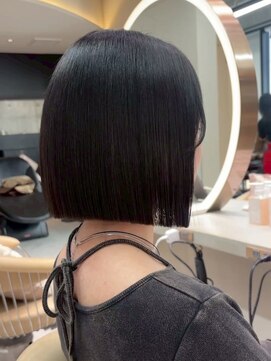 ロール 博多(Role) ボブ/透明感カラー/暗めカラー/韓国ボブ/髪質改善 /顔周りカット