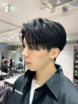 アンダーバーホワイト(_WHITE) サンウォンヘア