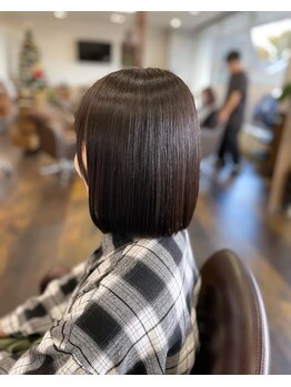 ライオンハート 長命ケ丘店(Lion Heart)の写真/髪質改善にも◎こだわり抜いた商材でお客様一人一人に合う艶髪ストレートを！