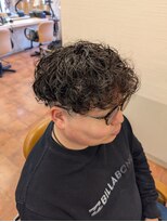 シャラク 戸出店(sharaku)&nbsp;メンズパーマスタイル
