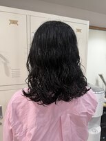 ウタシロイロ(uta shiroiro)&nbsp;ミディアムパーマ