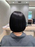地毛風縮毛矯正ぷつっとタッセルボブバッサリカットストレート