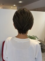 アズールサン 草加西口店(azule-sun)&nbsp;脱白髪染め,グレー,アシメショート,刈り上げ,ブリーチ,【草加】