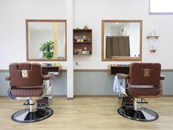 バーバーショップカルム(BARBER SHOP Calm)の写真/一人のスタイリストがカウンセリングから仕上げまで、全てマンツーマン対応のプライベートサロン♪