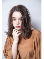 アーネル(ARNEL)&nbsp;ラフに決まる外ハネミディアム