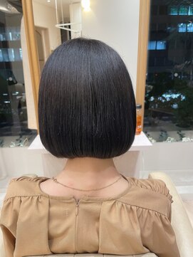 リュドール 名駅(Rue D'or) シックな大人ボブスタイル