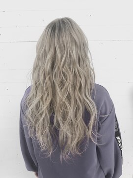 アクト(Act.) ホワイトカラー