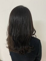 アングゥ ウル(ungu ul)&nbsp;レイヤーカット/グレージュカラー