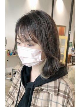 シャメル(Chamel) イヤリングカラーでオシャレに◇ブリーチカラー◇ミルクティー