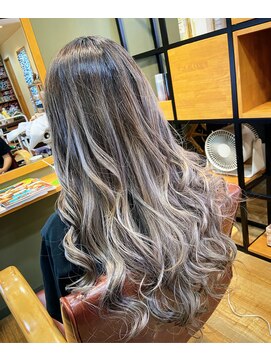 ヘアーコレット(hair Colet) ホワイトミルクティーグラデーション