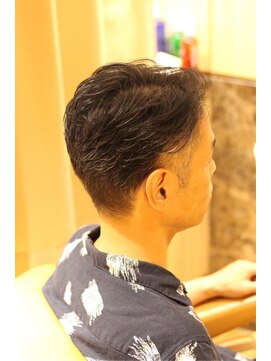 ヘアーモードキクチ 日本橋三越前店 くせ毛ツーブロック