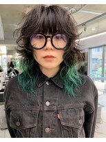 ポイントブリーチパーマレイヤーロングウルフ