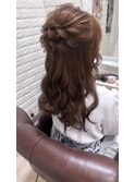 ☆キレイ目ツイストダウンアレンジ☆