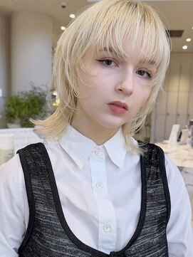 ミンクス渋谷スマートサロン(MINX shibuya smart salon) 美髪 ピンクブラウン 切りっぱなしボブ エアリーロング