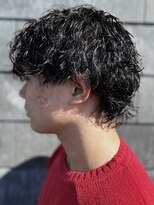 ヒュイル バイ ニアウ(Hwyl by Niau) 波巻スパイラルパーマメンズカットツイストスパイラルパーマ