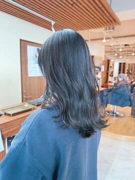 ロウバイレボ 柏(lou by revo) ミディアム/韓国風/レイヤーカット/顔回りカット/柏駅