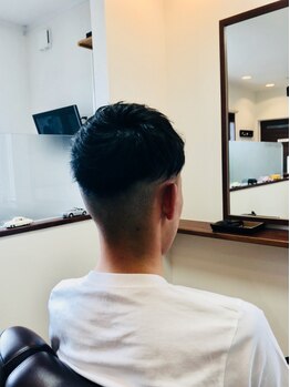 ヒールヘアータンディー(Heal Hair TANDY)の写真/男性の髪を熟知したプロが丁寧なカウンセリングで、ON/OFFどちらも決まる好印象ヘアをご提案します。