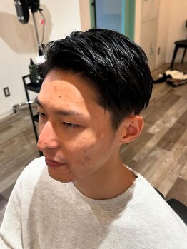 ブリス(BLISS)の写真/【八尾駅徒歩5分】好立地×19時半までの営業でお仕事帰りにも立ち寄りやすい◎清潔感あふれるスタイルへ＊