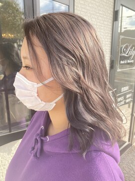 リリー ヘアーアンドビューティー(Lily) ラベンダーグレージュ
