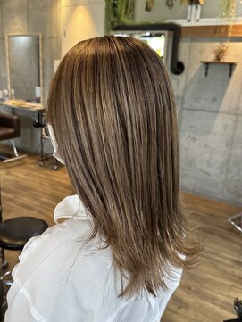 ロダット 横浜(LODAT by little) シャドウルーツ【LODAT横浜】