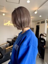 アラレ(ARARE)&nbsp;ミルクティーグレージュ×タッセルボブ