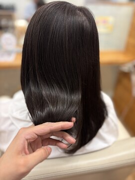 ファースト 長町店(first) 【40代50代60代～】艶めく大人ブラウン/イルミナカラー/透明感髪