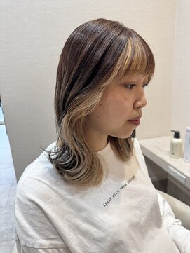 ユニカ オレ(UNIKA ore) 派手すぎない、大人のフェイスフレーミングカラー