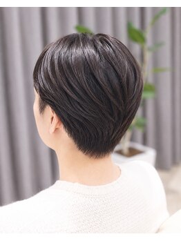 エンハンスヘアー(En hance hair)の写真/ビジネスパーソンに◎メンズクーポンあり！仕事帰りに眉カットやヘッドスパで清潔感を。