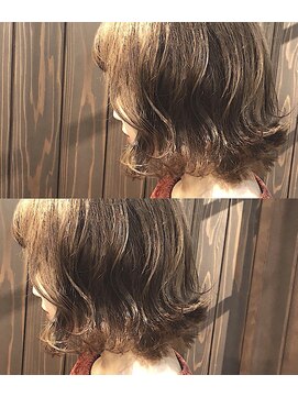 ヘアールームキュー(HAIR ROOM quu+) ワンブリーチでミルクティーカラー☆