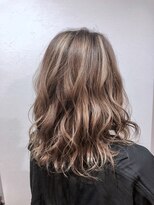 アペル(APARE)&nbsp;ゴールドハイライト！！！