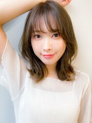 【重村春奈】大人かわいい韓国ヘア/斜め前髪/外ハネくびれミディ