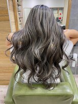 ジゼル(gisele)&nbsp;(稲毛)コントラスト弱めのハイライト