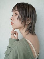 オプスヘアーフェリース(OPS HAIR feliz) ストレートでも楽しめるマッシュウルフレイヤー