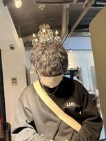 アイズ 海老名(AIZU)&nbsp;波巻きスパイラルパーマツイストスパイラルパーマメンズマッシュ