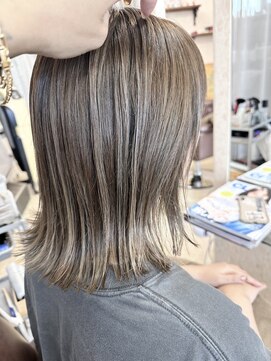 スーペリオル(Superior) ハイライト/ケアブリーチ/トリートメント