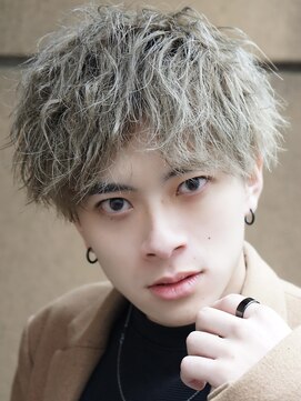 ナンバー デセオ 吉祥寺(N° deseo) 爽やかツーブロック刈り上げ束感アップバング