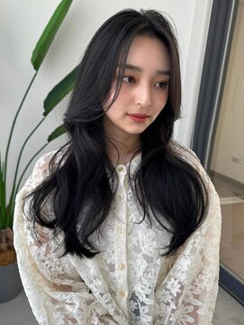 ソヨン 加古川店(SOYON) センターパートゆる巻×黒髪ロング