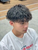 ラヴィズムバイフィフス(LUVISM by fifth) 波巻きパーマツイストスパイラルパーマメンズ万代新潟駅