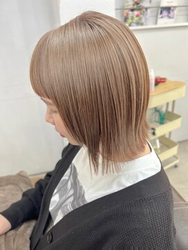 ペイジヘアー(paige hair) ケアブリーチミルクティーベージュオン眉